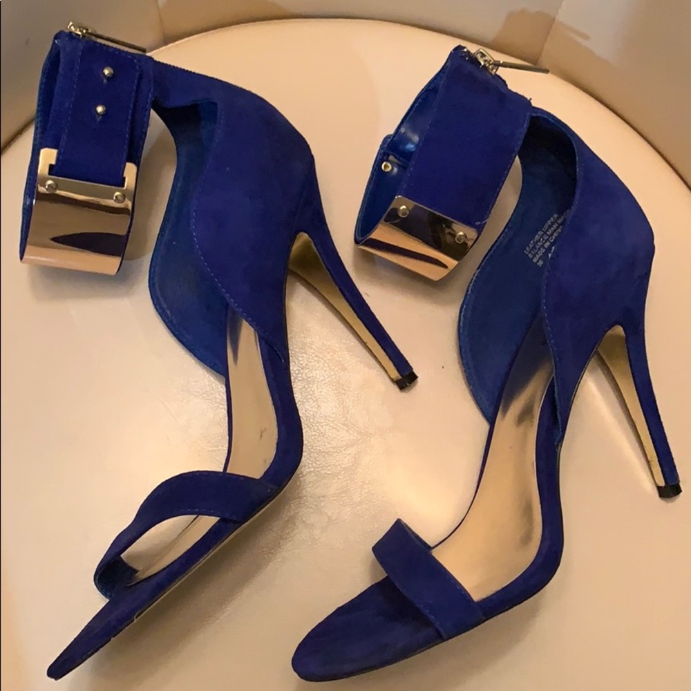 COPY - Bebe ‘Jayla’ heels - Blue/Gold